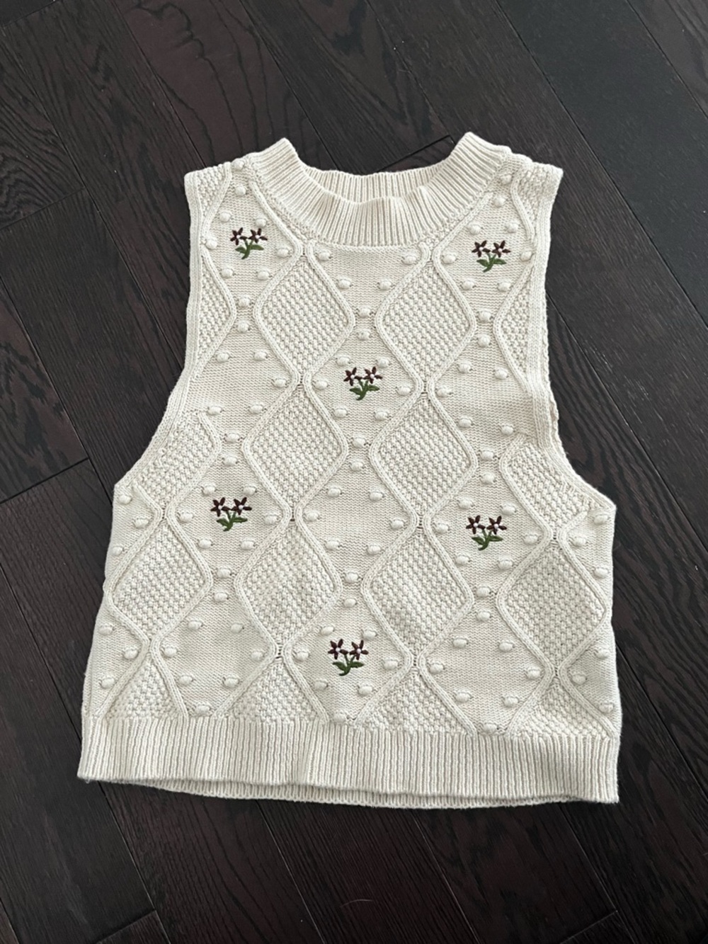 Stradivarius - Cream floral knit sweater vest